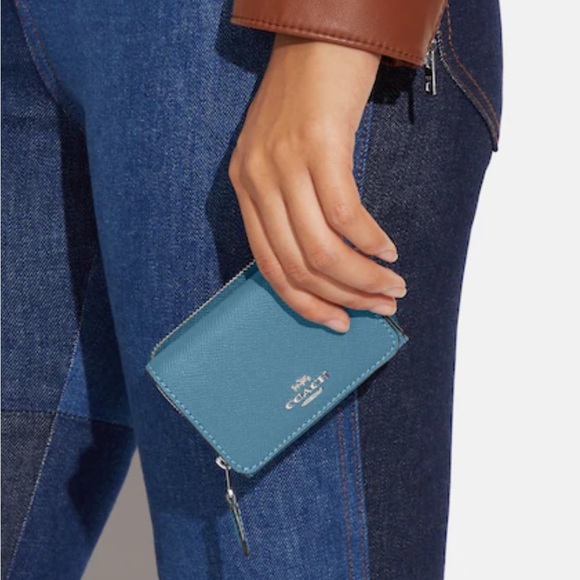 Coach Small Trifold Wallet
SV/Pacific Blue - Picture 3 of 16